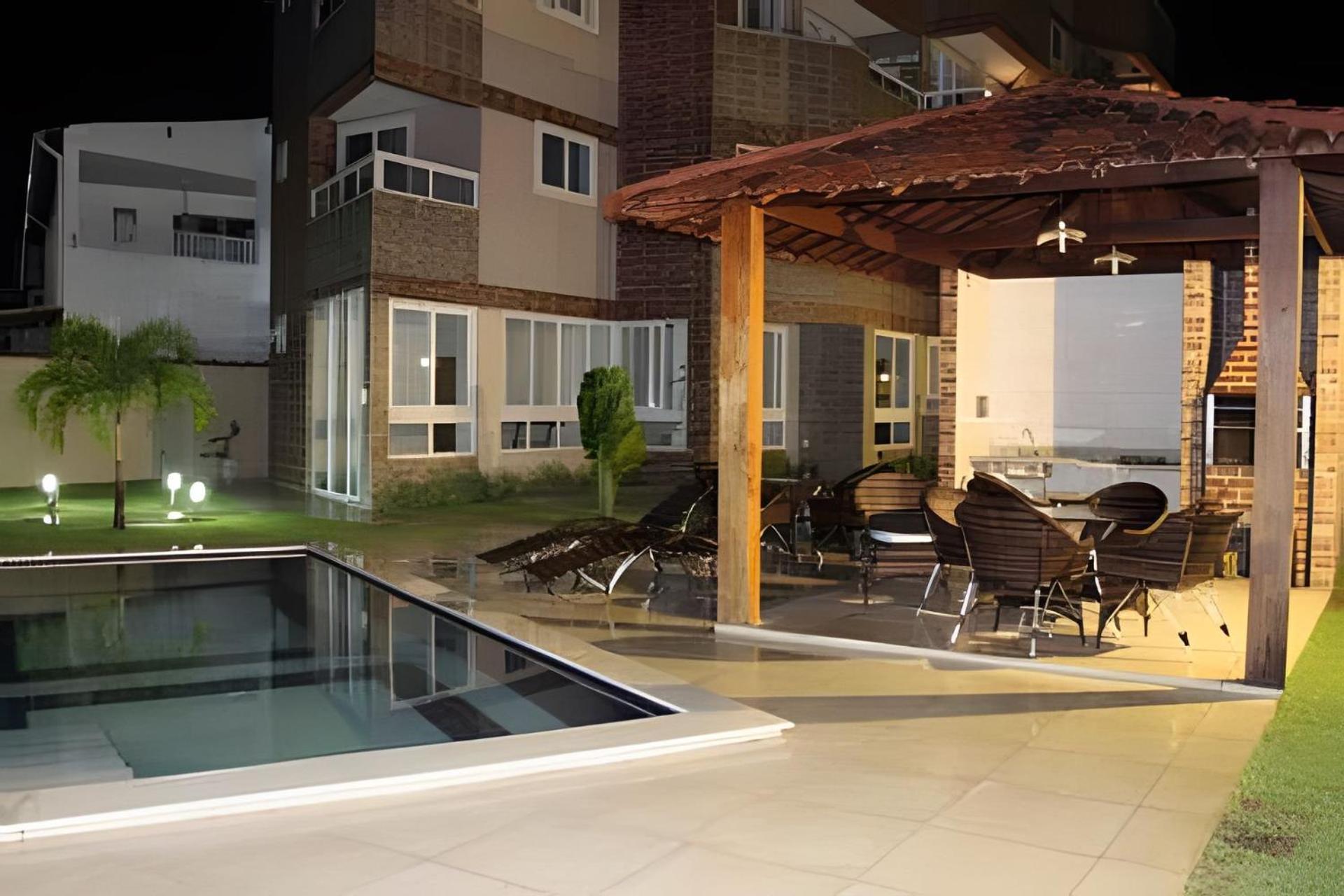 Apartamento Com 2 Quartos A 50 Metros Da Praia Порту-де-Галиньяш Экстерьер фото